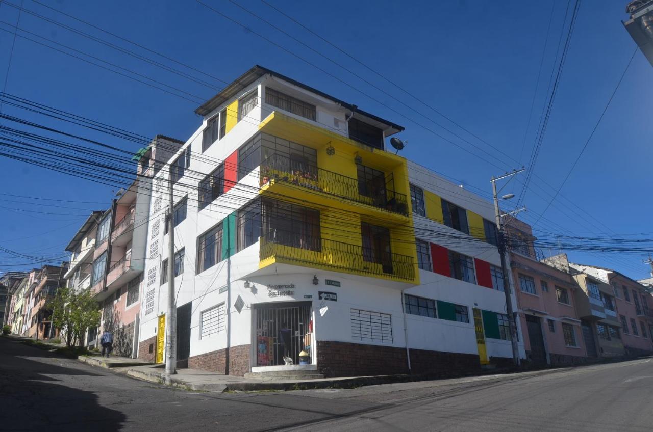 The Quito Guest House con Balcones Amarillos Exterior foto